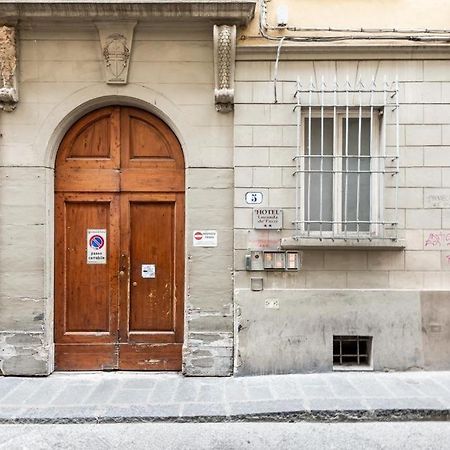 La Casa Di Ugo-A Due Passi Dal Duomo Appartement Florence Buitenkant foto