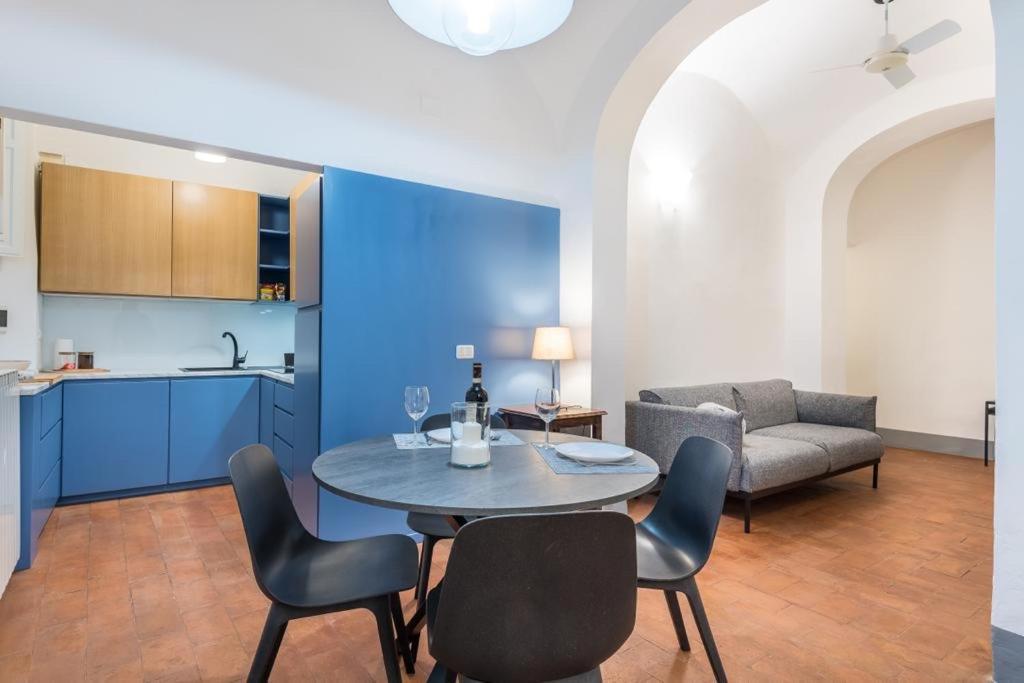 La Casa Di Ugo-A Due Passi Dal Duomo Appartement Florence Buitenkant foto